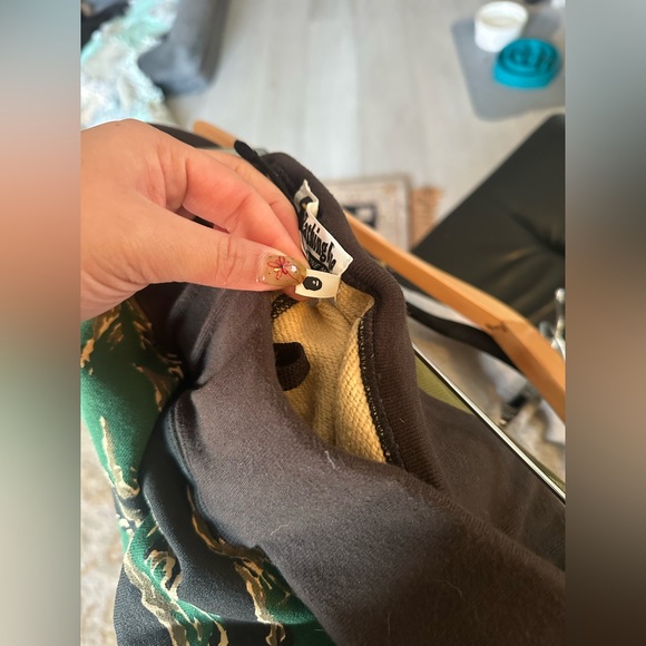 A Bathing Ape Tiger Camo Sweat Pants Joggers - Picture 8 of 11